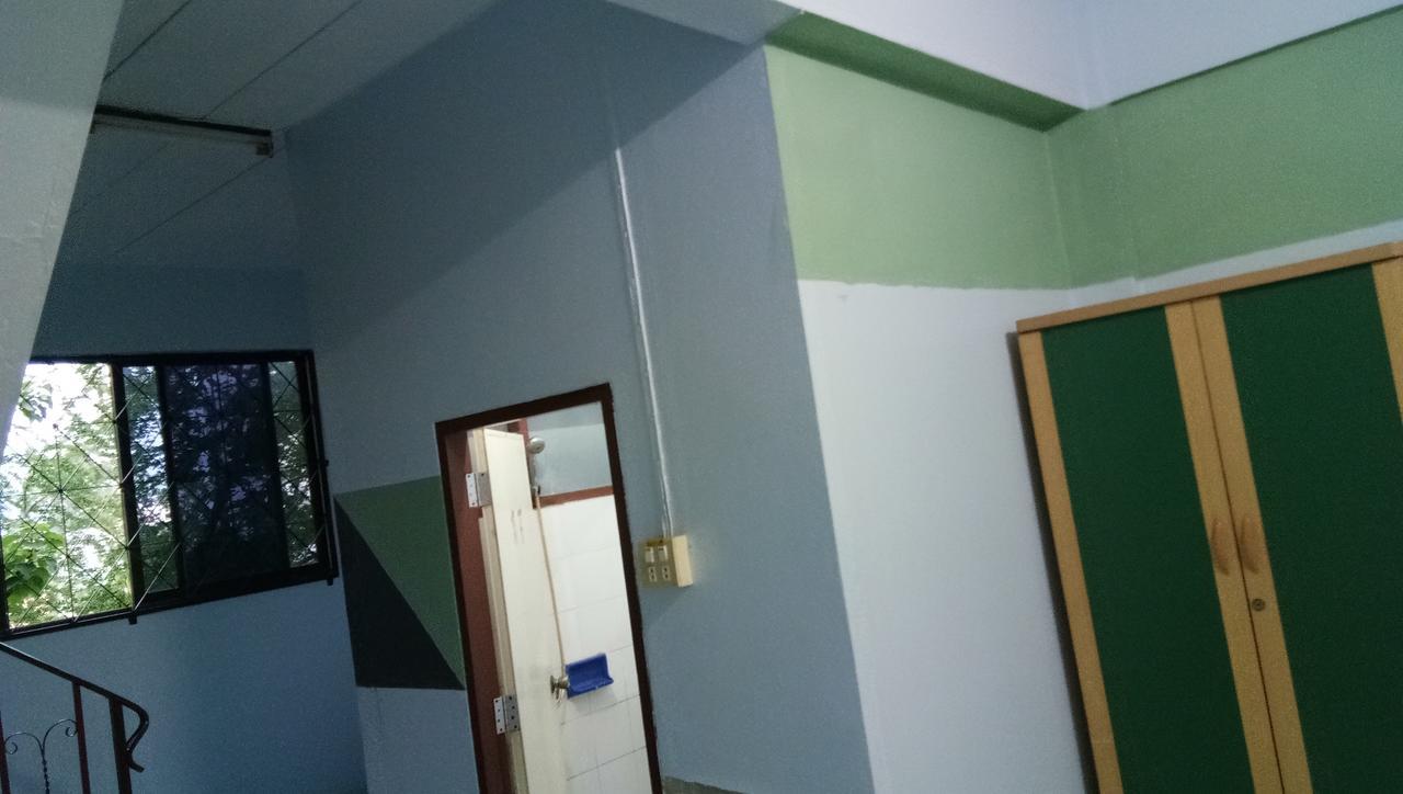 Shady'S Hostel Патая Екстериор снимка